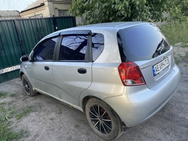 Серый Шевроле Авео, объемом двигателя 1.5 л и пробегом 438 тыс. км за 2700 $, фото 1 на Automoto.ua