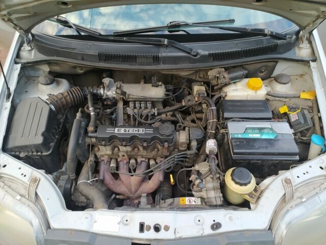 Серый Шевроле Авео, объемом двигателя 1.5 л и пробегом 120 тыс. км за 2500 $, фото 11 на Automoto.ua