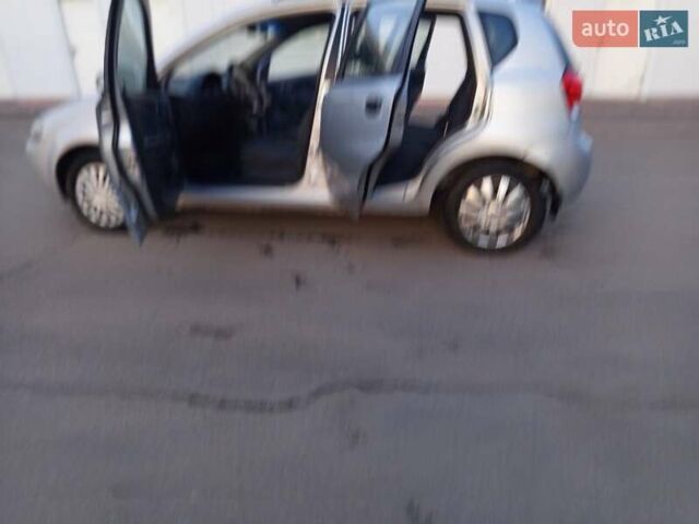 Сірий Шевроле Авео, об'ємом двигуна 1.5 л та пробігом 140 тис. км за 3200 $, фото 24 на Automoto.ua