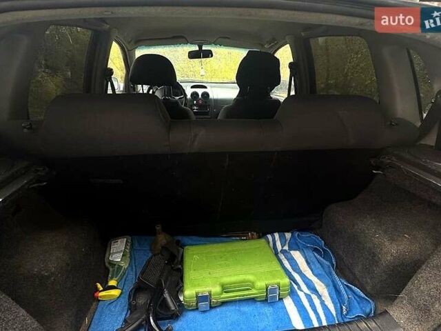 Серый Шевроле Авео, объемом двигателя 1.5 л и пробегом 236 тыс. км за 3200 $, фото 10 на Automoto.ua