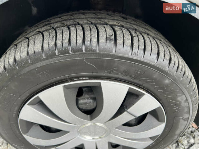 Серый Шевроле Авео, объемом двигателя 1.5 л и пробегом 225 тыс. км за 2850 $, фото 9 на Automoto.ua