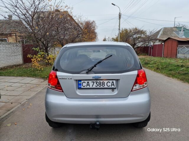 Серый Шевроле Авео, объемом двигателя 1.5 л и пробегом 1 тыс. км за 2400 $, фото 9 на Automoto.ua
