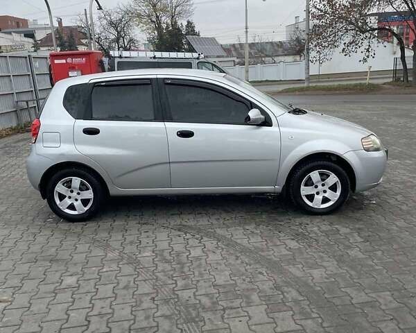 Серый Шевроле Авео, объемом двигателя 1.5 л и пробегом 130 тыс. км за 4100 $, фото 3 на Automoto.ua