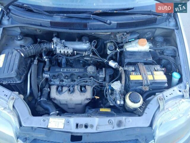 Серый Шевроле Авео, объемом двигателя 1.5 л и пробегом 224 тыс. км за 3500 $, фото 17 на Automoto.ua