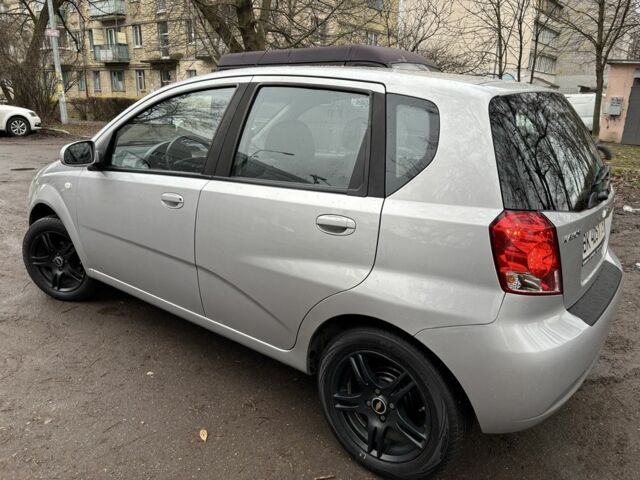 Серый Шевроле Авео, объемом двигателя 1.2 л и пробегом 240 тыс. км за 3200 $, фото 10 на Automoto.ua