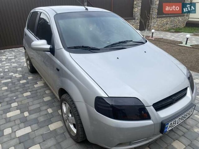 Серый Шевроле Авео, объемом двигателя 1.5 л и пробегом 200 тыс. км за 4100 $, фото 3 на Automoto.ua