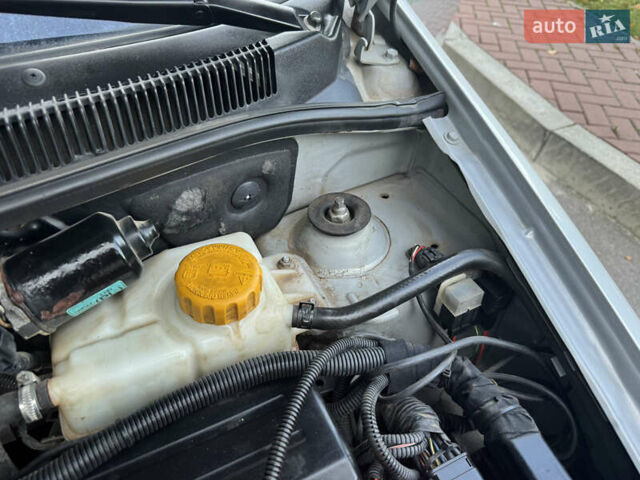 Серый Шевроле Авео, объемом двигателя 1.2 л и пробегом 220 тыс. км за 3450 $, фото 43 на Automoto.ua