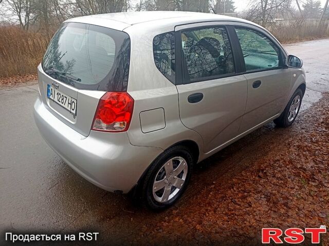 Серый Шевроле Авео, объемом двигателя 1.5 л и пробегом 200 тыс. км за 3100 $, фото 7 на Automoto.ua