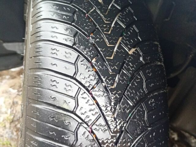 Сірий Шевроле Авео, об'ємом двигуна 1.5 л та пробігом 2 тис. км за 2700 $, фото 3 на Automoto.ua