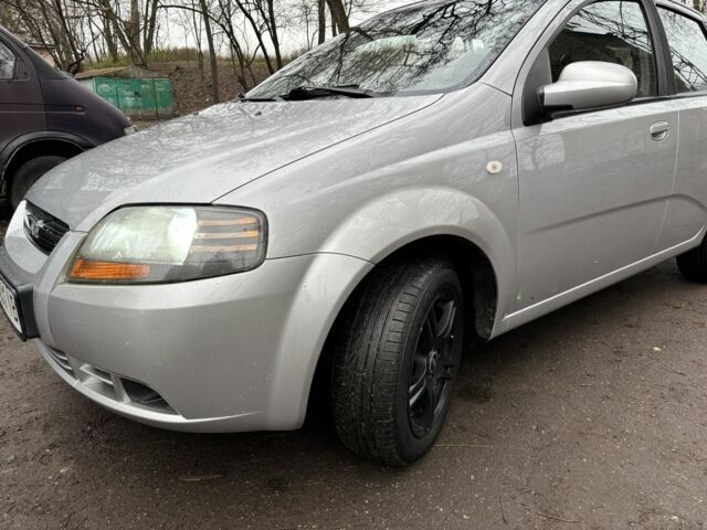 Серый Шевроле Авео, объемом двигателя 1.2 л и пробегом 240 тыс. км за 3200 $, фото 13 на Automoto.ua