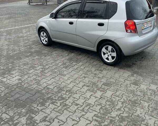 Серый Шевроле Авео, объемом двигателя 1.5 л и пробегом 130 тыс. км за 4100 $, фото 4 на Automoto.ua