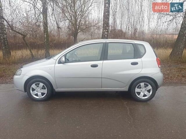 Серый Шевроле Авео, объемом двигателя 1.5 л и пробегом 200 тыс. км за 2999 $, фото 7 на Automoto.ua