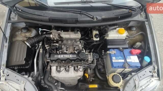 Серый Шевроле Авео, объемом двигателя 1.5 л и пробегом 166 тыс. км за 4300 $, фото 11 на Automoto.ua