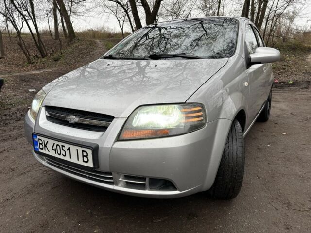 Серый Шевроле Авео, объемом двигателя 1.2 л и пробегом 240 тыс. км за 3200 $, фото 16 на Automoto.ua