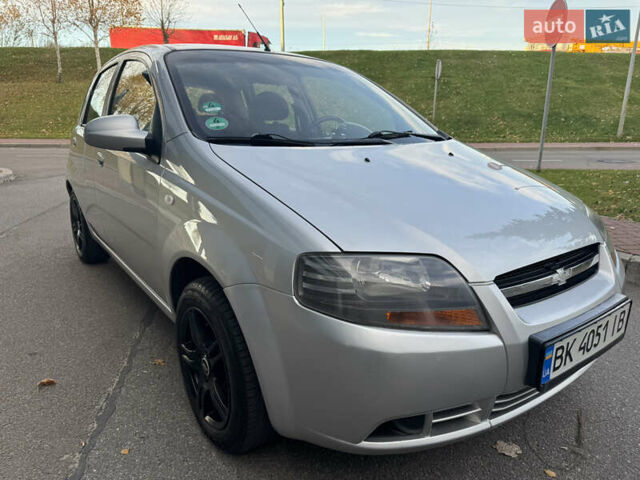 Серый Шевроле Авео, объемом двигателя 1.2 л и пробегом 220 тыс. км за 3450 $, фото 22 на Automoto.ua