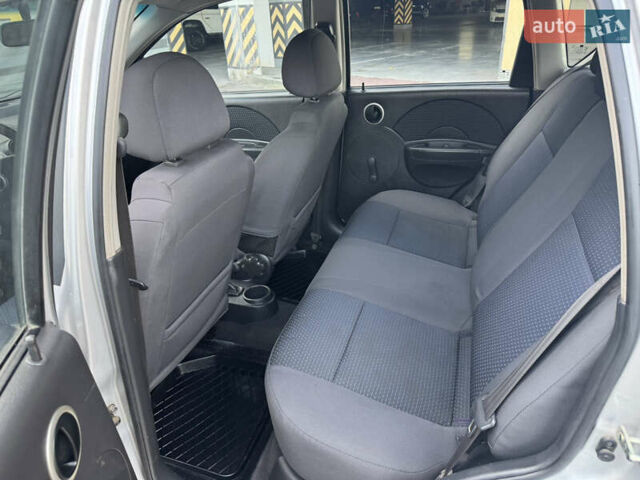 Серый Шевроле Авео, объемом двигателя 1.2 л и пробегом 220 тыс. км за 3450 $, фото 33 на Automoto.ua