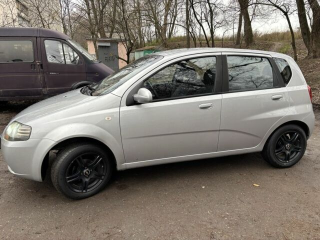 Серый Шевроле Авео, объемом двигателя 1.2 л и пробегом 240 тыс. км за 3200 $, фото 12 на Automoto.ua