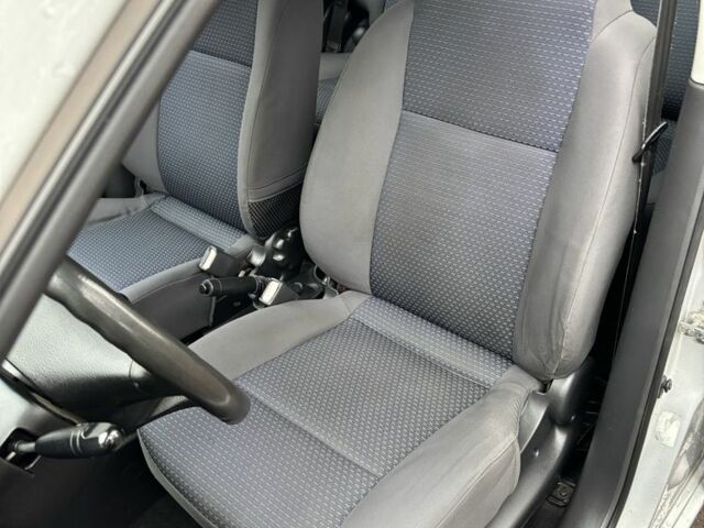 Серый Шевроле Авео, объемом двигателя 1.2 л и пробегом 240 тыс. км за 3200 $, фото 18 на Automoto.ua