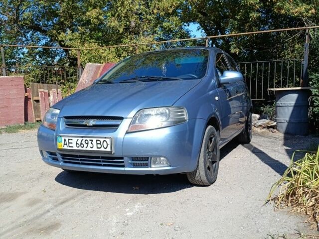 Серый Шевроле Авео, объемом двигателя 1 л и пробегом 180 тыс. км за 3000 $, фото 11 на Automoto.ua