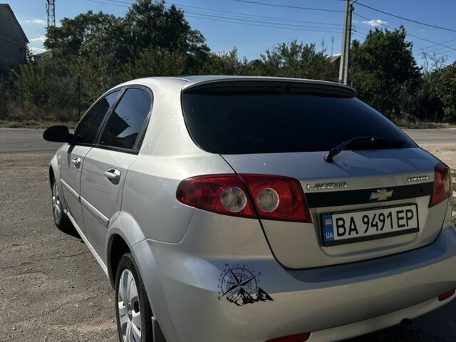 Серый Шевроле Авео, объемом двигателя 1.6 л и пробегом 200 тыс. км за 3600 $, фото 7 на Automoto.ua