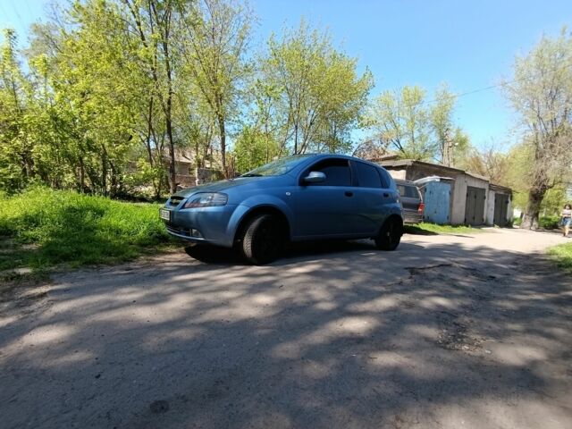 Серый Шевроле Авео, объемом двигателя 1 л и пробегом 180 тыс. км за 3000 $, фото 4 на Automoto.ua