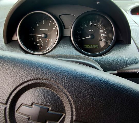 Серый Шевроле Авео, объемом двигателя 15 л и пробегом 280 тыс. км за 3200 $, фото 7 на Automoto.ua