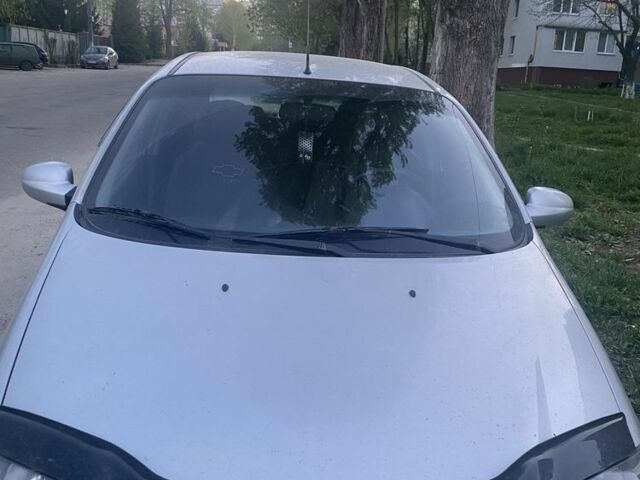 Серый Шевроле Авео, объемом двигателя 1.5 л и пробегом 260 тыс. км за 3300 $, фото 1 на Automoto.ua