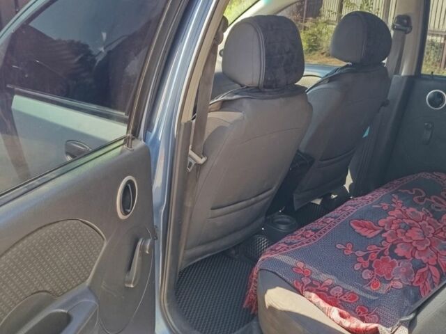 Серый Шевроле Авео, объемом двигателя 1 л и пробегом 180 тыс. км за 3000 $, фото 8 на Automoto.ua