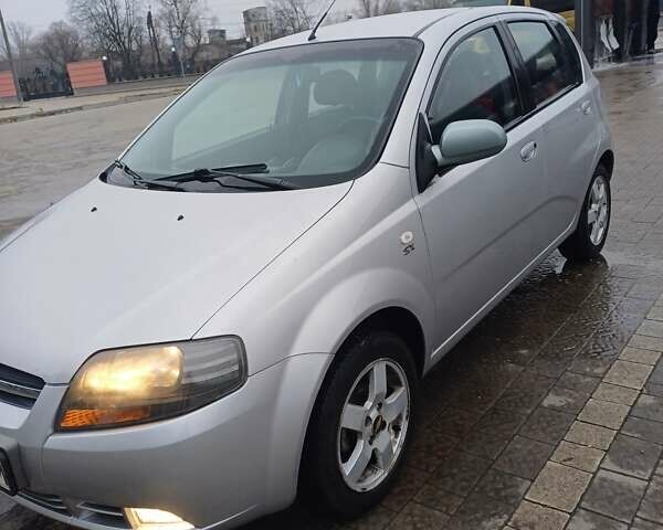 Сірий Шевроле Авео, об'ємом двигуна 1.4 л та пробігом 112 тис. км за 4150 $, фото 11 на Automoto.ua