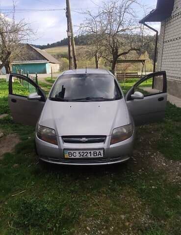 Серый Шевроле Авео, объемом двигателя 1.5 л и пробегом 158 тыс. км за 3600 $, фото 1 на Automoto.ua