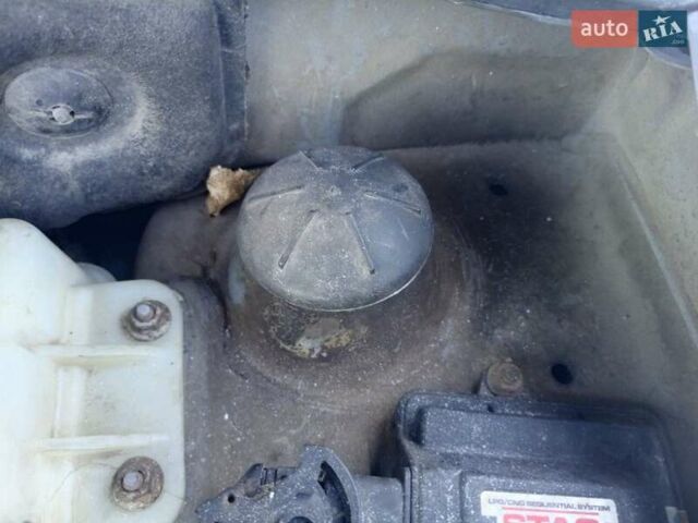 Серый Шевроле Авео, объемом двигателя 1.5 л и пробегом 224 тыс. км за 3500 $, фото 16 на Automoto.ua