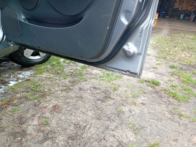 Сірий Шевроле Авео, об'ємом двигуна 1.5 л та пробігом 2 тис. км за 2700 $, фото 9 на Automoto.ua