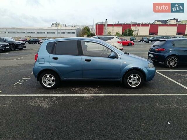 Серый Шевроле Авео, объемом двигателя 1.5 л и пробегом 282 тыс. км за 3200 $, фото 3 на Automoto.ua
