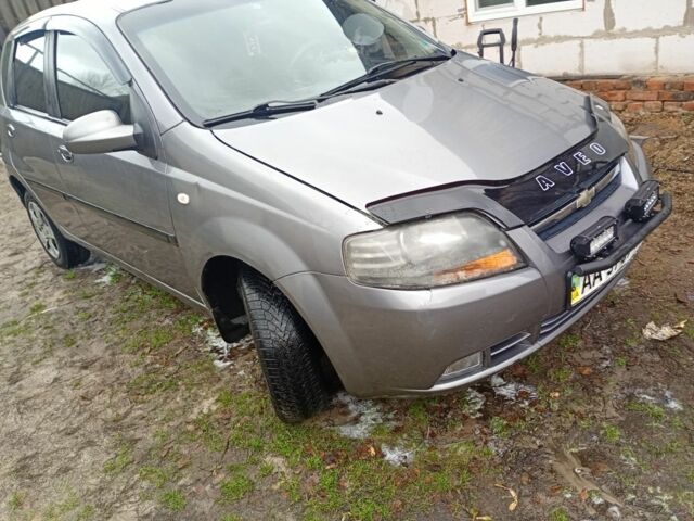 Сірий Шевроле Авео, об'ємом двигуна 1.5 л та пробігом 2 тис. км за 2700 $, фото 1 на Automoto.ua