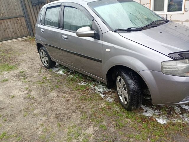 Сірий Шевроле Авео, об'ємом двигуна 1.5 л та пробігом 2 тис. км за 2700 $, фото 13 на Automoto.ua