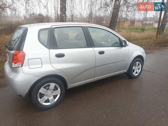 Серый Шевроле Авео, объемом двигателя 1.5 л и пробегом 200 тыс. км за 2999 $, фото 6 на Automoto.ua