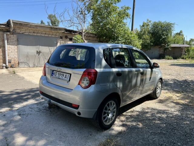 Серый Шевроле Авео, объемом двигателя 1.5 л и пробегом 153 тыс. км за 3300 $, фото 3 на Automoto.ua