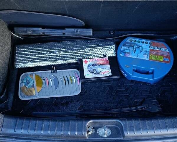 Сірий Шевроле Авео, об'ємом двигуна 1.5 л та пробігом 131 тис. км за 2800 $, фото 15 на Automoto.ua