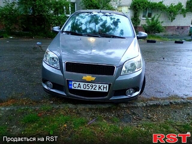 Серый Шевроле Авео, объемом двигателя 1.4 л и пробегом 150 тыс. км за 3200 $, фото 1 на Automoto.ua