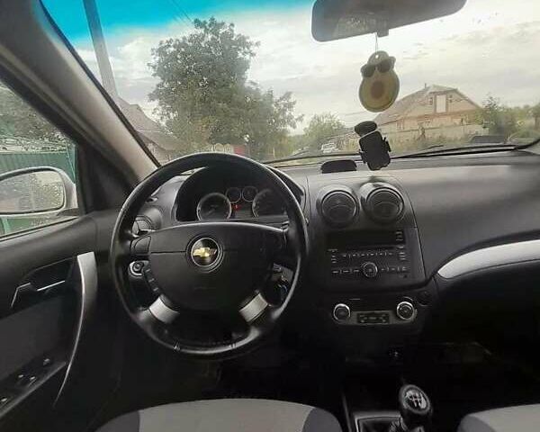 Серый Шевроле Авео, объемом двигателя 1.4 л и пробегом 210 тыс. км за 4800 $, фото 9 на Automoto.ua