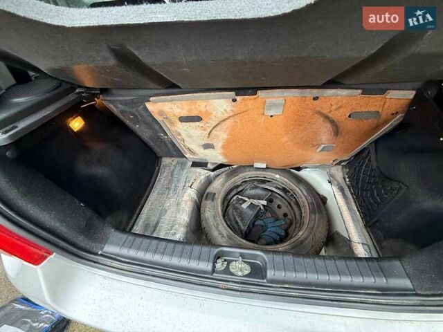 Серый Шевроле Авео, объемом двигателя 1.5 л и пробегом 165 тыс. км за 5000 $, фото 24 на Automoto.ua