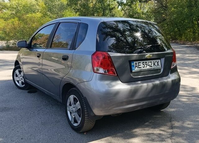 Серый Шевроле Авео, объемом двигателя 0 л и пробегом 211 тыс. км за 3500 $, фото 3 на Automoto.ua