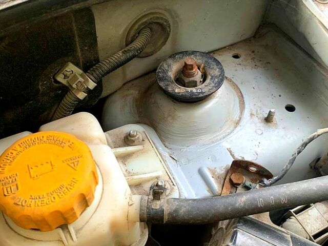 Серый Шевроле Авео, объемом двигателя 1.5 л и пробегом 205 тыс. км за 4200 $, фото 5 на Automoto.ua