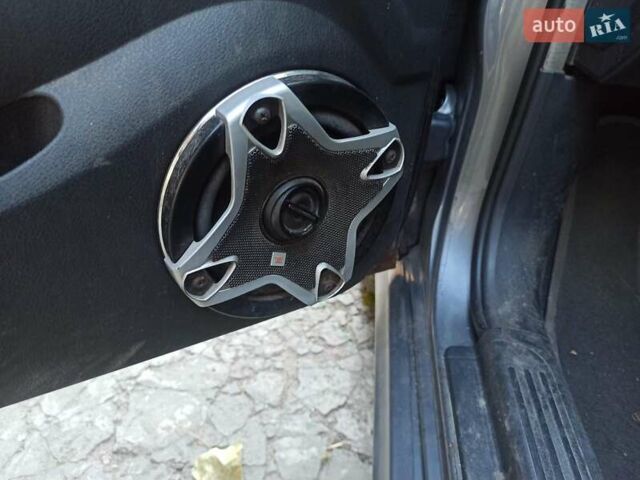 Шевроле Авео 2008 у Києві на Automoto.ua Сірий Шевроле Авео, об'ємом двигуна 1.5 л та пробігом 440 тис. км за 3500 $, фото 1 на Automoto.ua