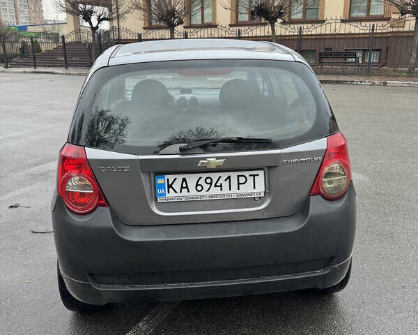 Серый Шевроле Авео, объемом двигателя 1.5 л и пробегом 240 тыс. км за 3700 $, фото 23 на Automoto.ua