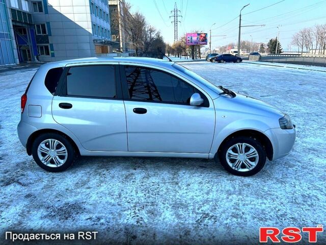 Серый Шевроле Авео, объемом двигателя 15 л и пробегом 147 тыс. км за 4300 $, фото 3 на Automoto.ua