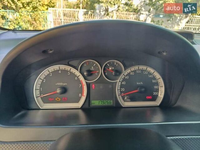 Сірий Шевроле Авео, об'ємом двигуна 1.5 л та пробігом 180 тис. км за 4500 $, фото 24 на Automoto.ua