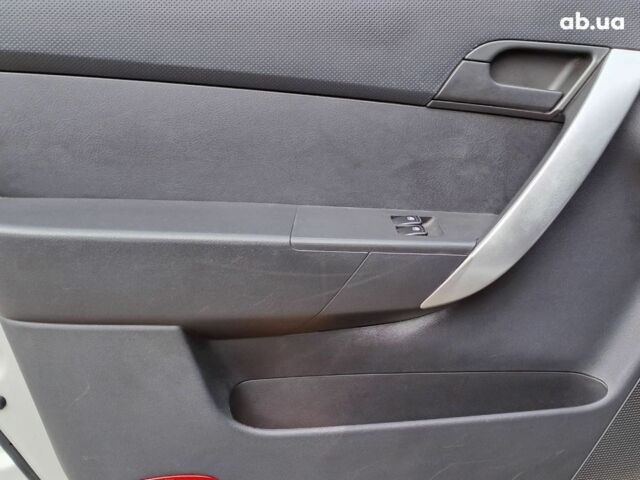 Сірий Шевроле Авео, об'ємом двигуна 1.5 л та пробігом 138 тис. км за 4440 $, фото 7 на Automoto.ua