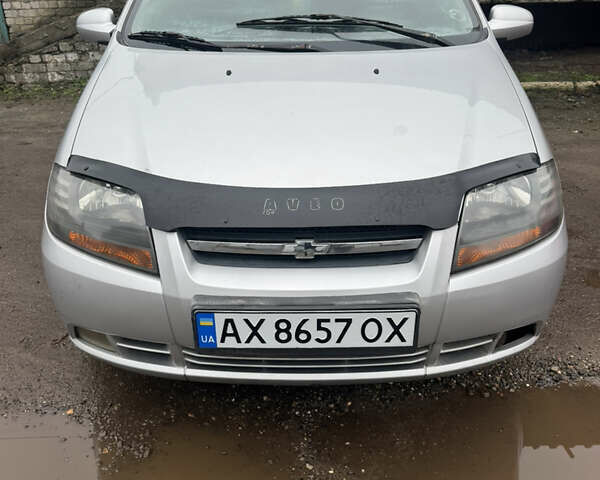 Серый Шевроле Авео, объемом двигателя 1.5 л и пробегом 270 тыс. км за 3200 $, фото 4 на Automoto.ua