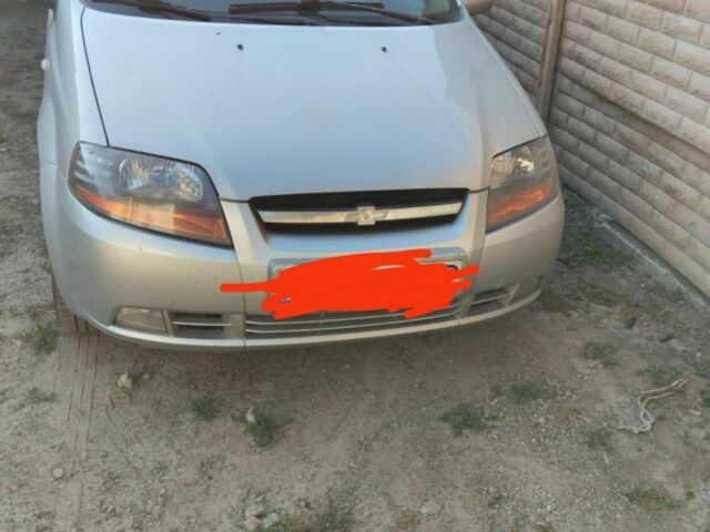 Сірий Шевроле Авео, об'ємом двигуна 1.5 л та пробігом 232 тис. км за 3500 $, фото 1 на Automoto.ua